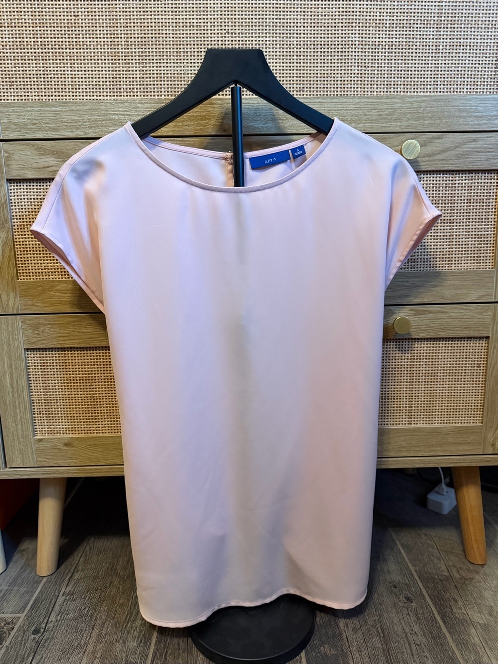 Apt. 9 Soft Pink Cap Sleeve Crewneck Blouse